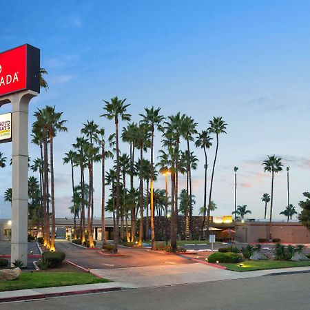 Ramada By Wyndham San Diego North Hotel & Conference Center Zewnętrze zdjęcie