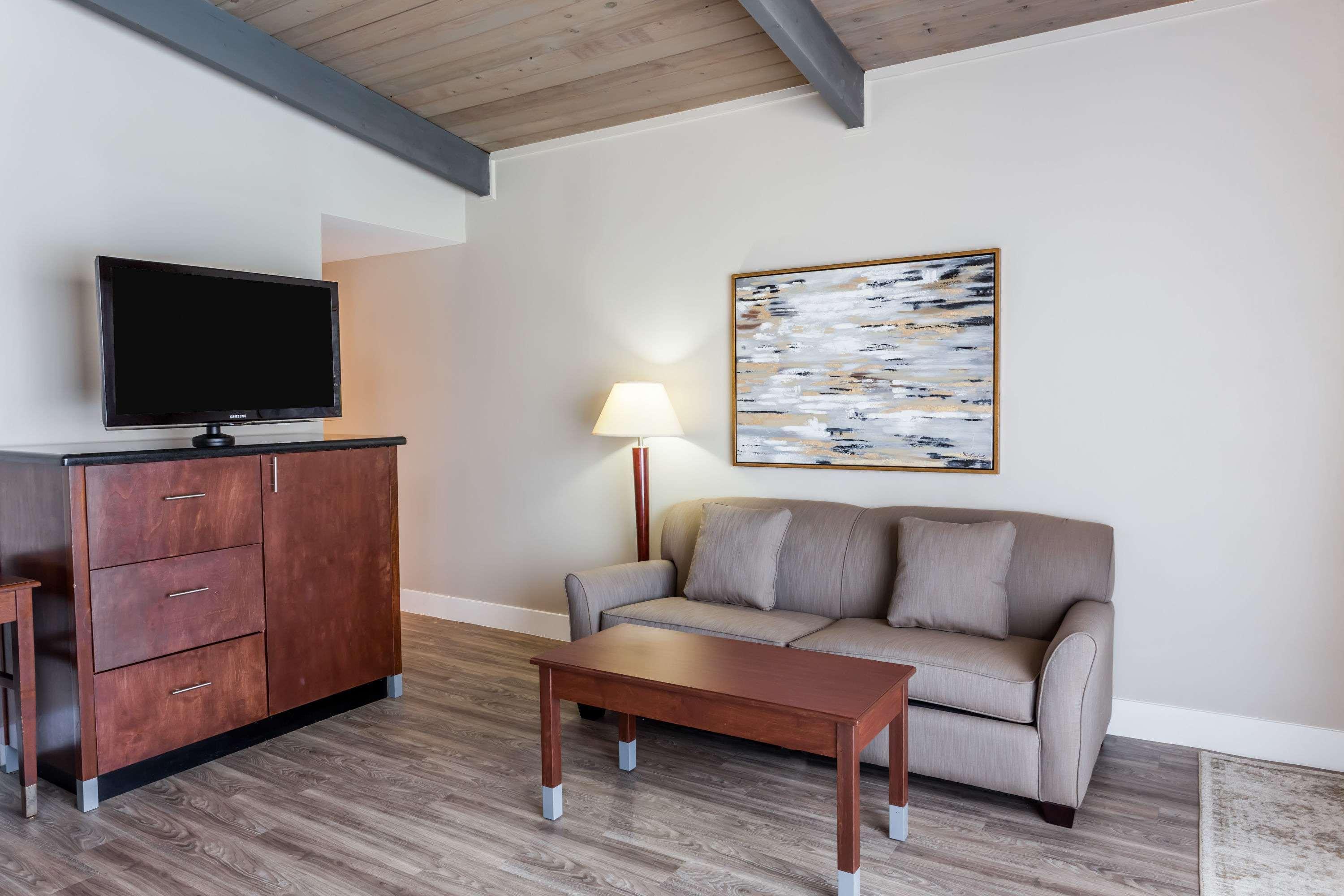 Ramada By Wyndham San Diego North Hotel & Conference Center Zewnętrze zdjęcie