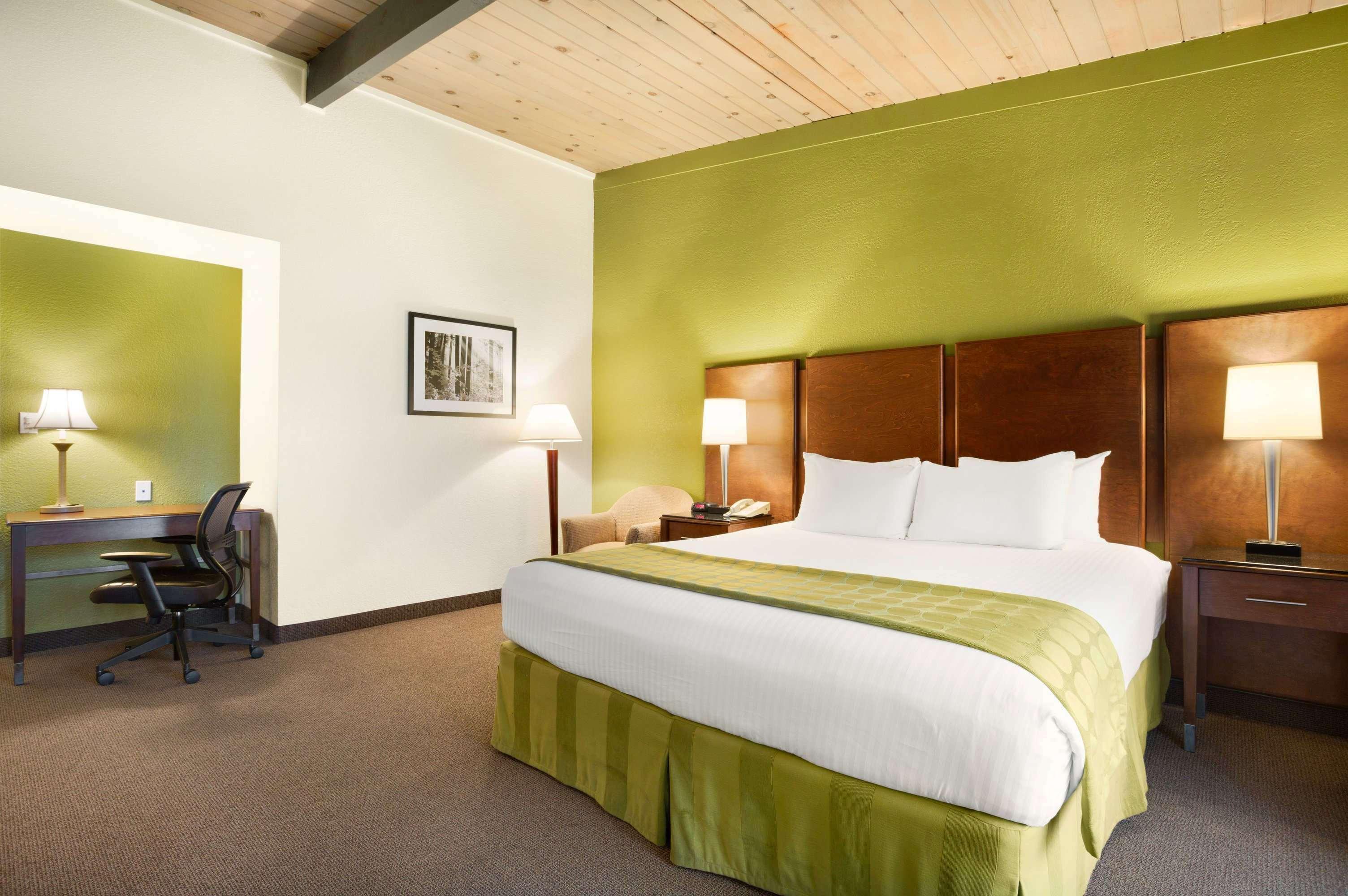 Ramada By Wyndham San Diego North Hotel & Conference Center Zewnętrze zdjęcie